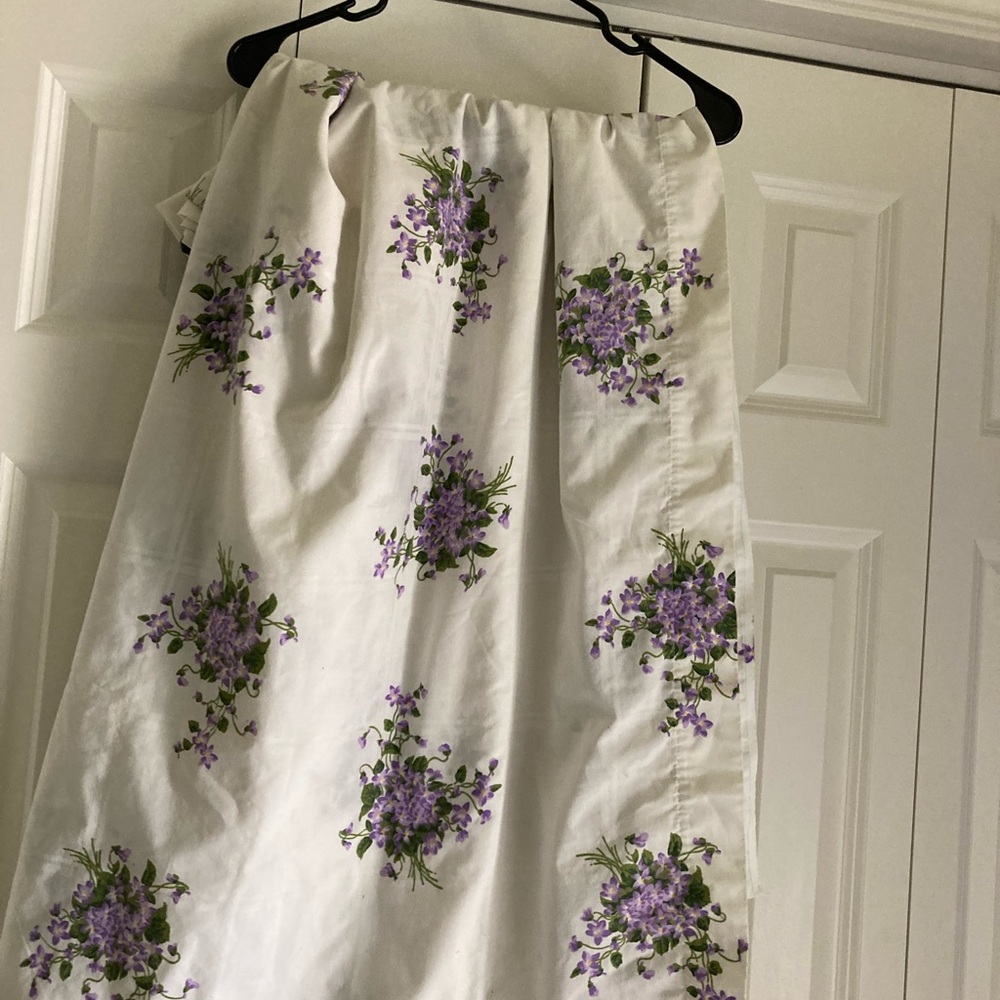 Floral White and Purple Cannon Full Sheet